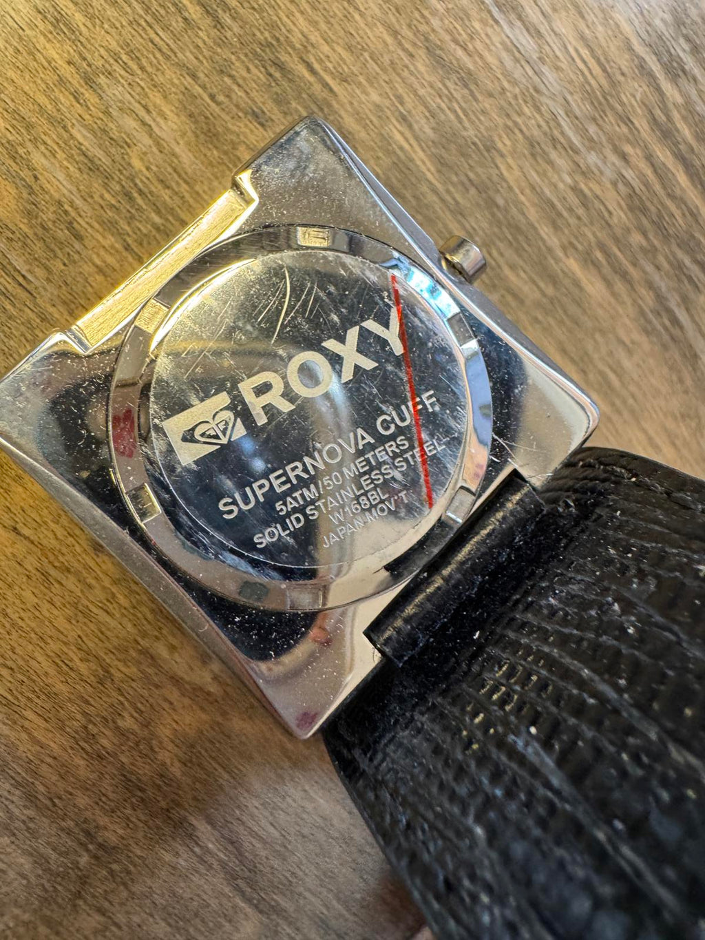 Roxy Supernova Cuff