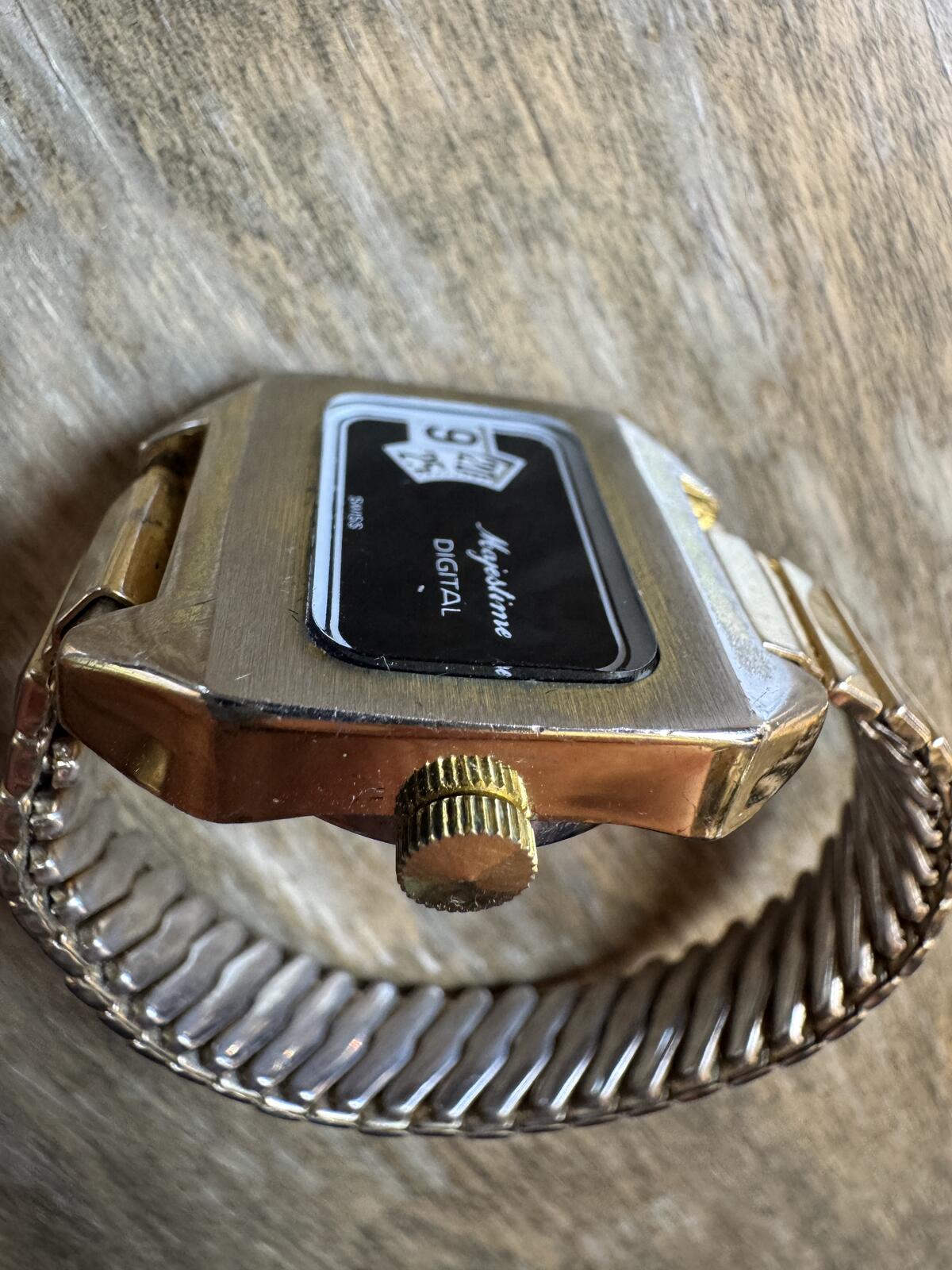 Vintage Majestime Digital Jump Hour Watch – Swiss Made