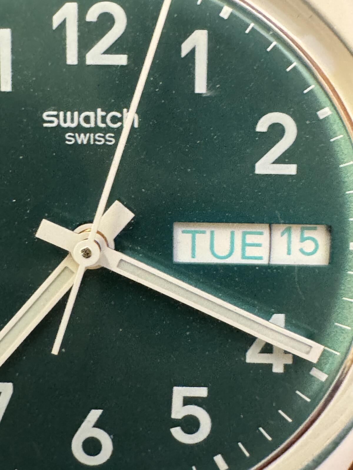 Swatch Swiss "Pool Light" (GW714) Textured Turquoise Strap