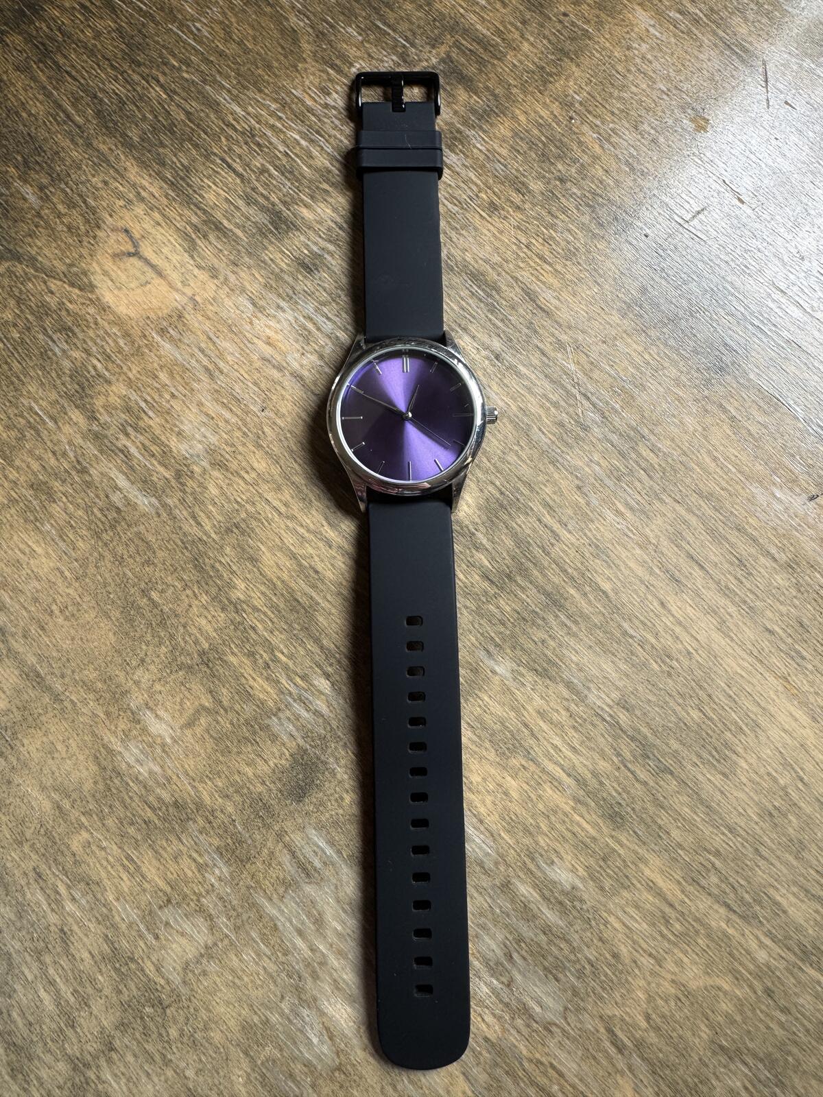 Minimalist Purple Sunburst Quartz Watch
