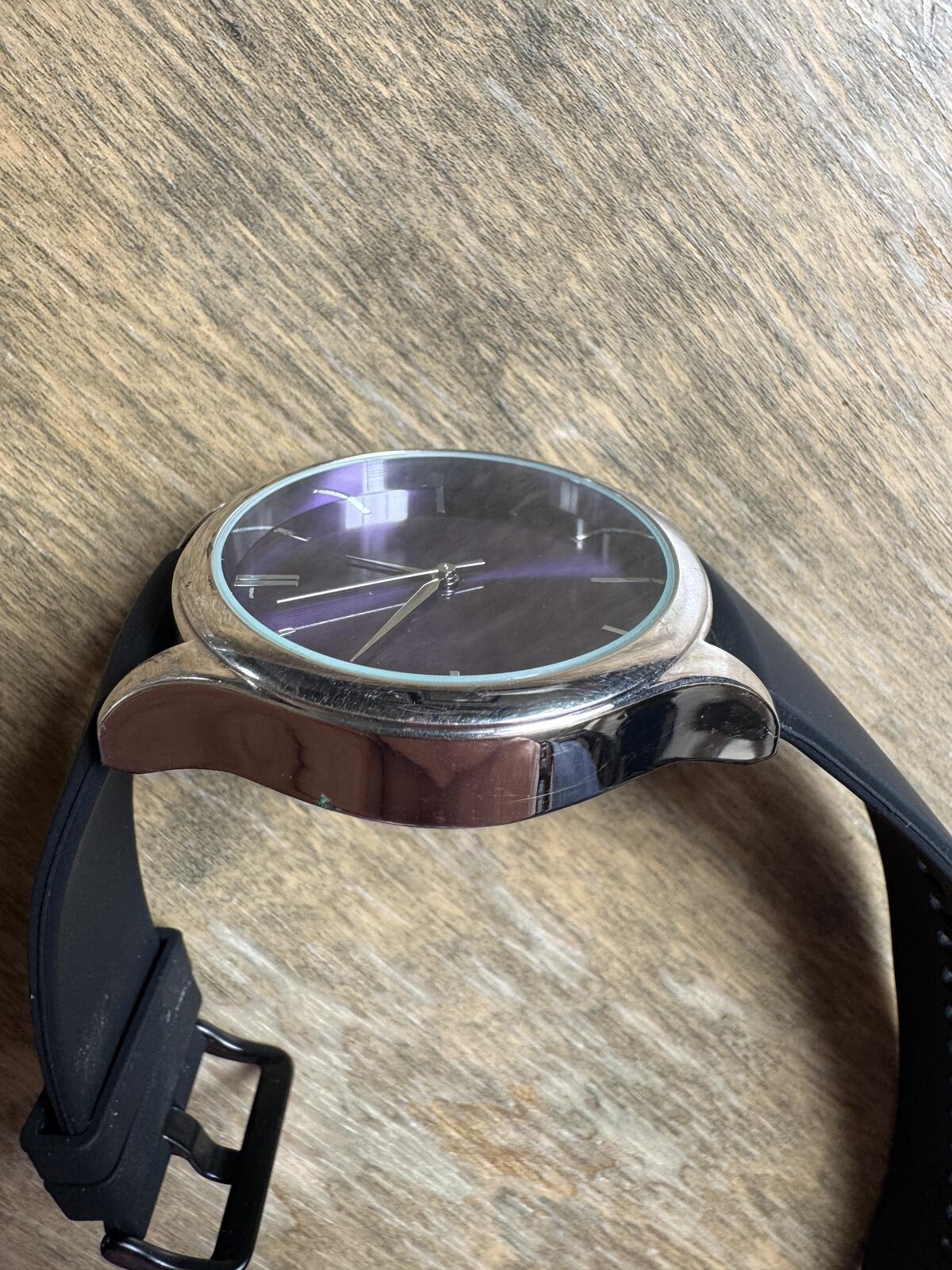 Minimalist Purple Sunburst Quartz Watch