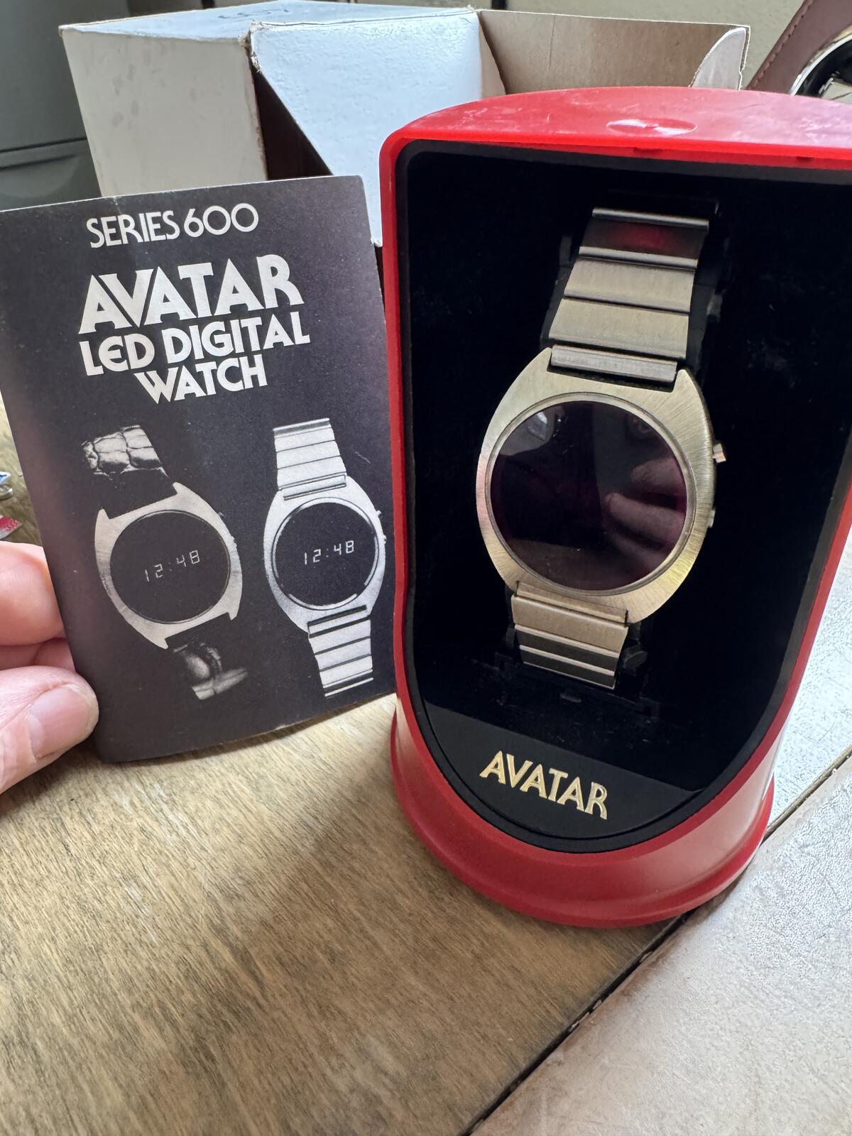 Avatar Red LED Series 600 Watch - Full Kit!