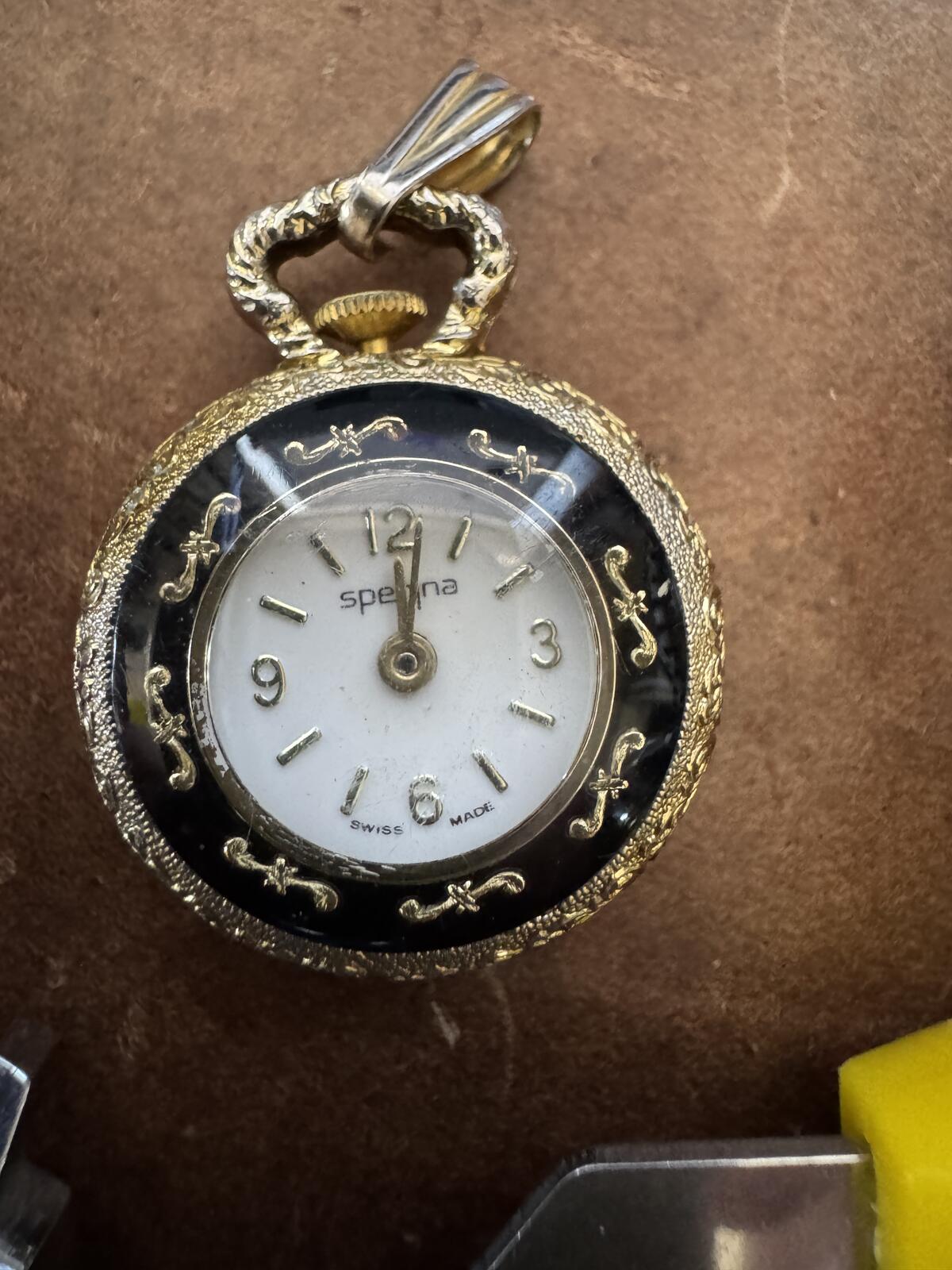 Project Lot of Women's Watches - Untested, As Is