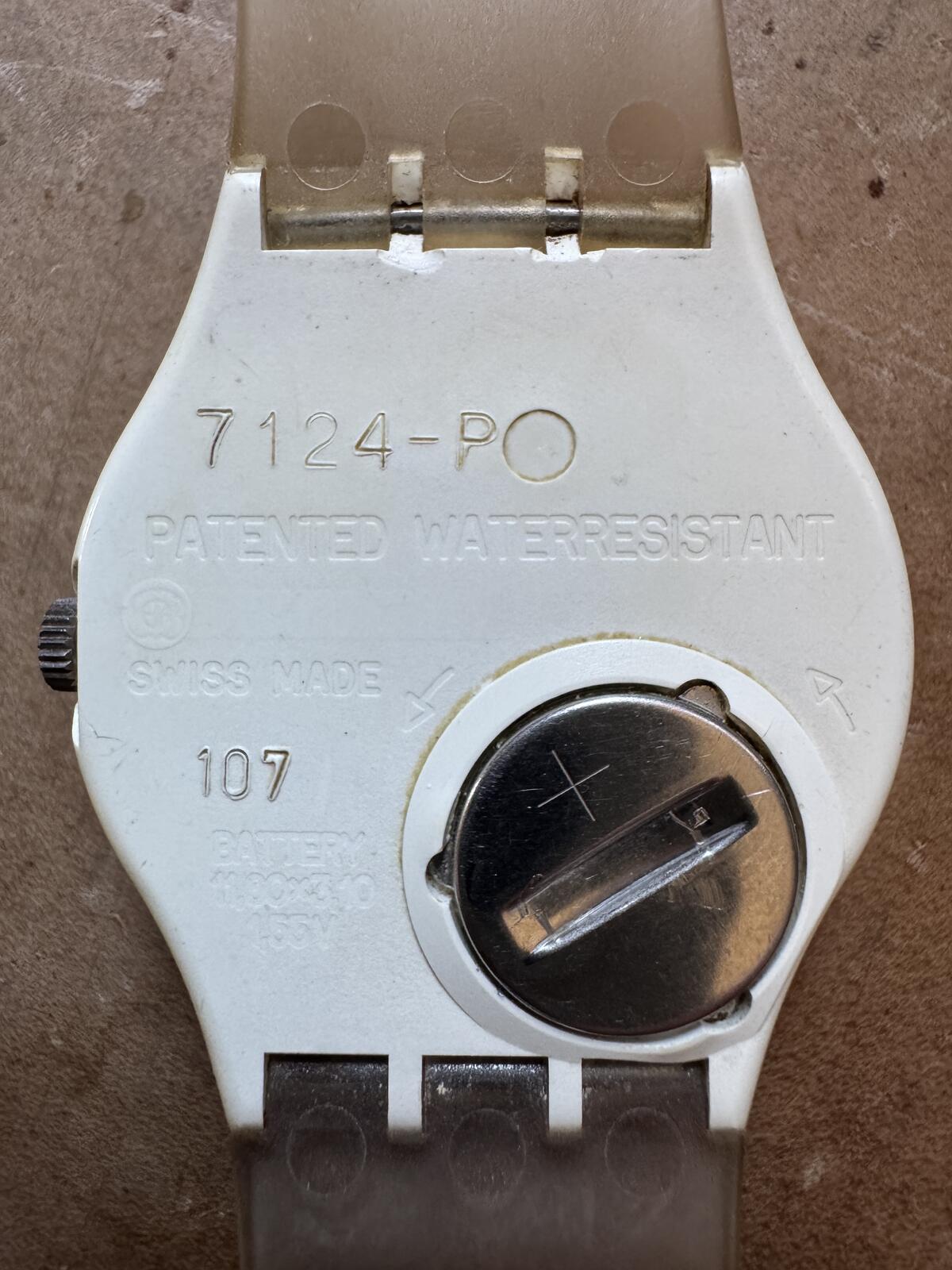 Swatch Tutti Frutti GW109
