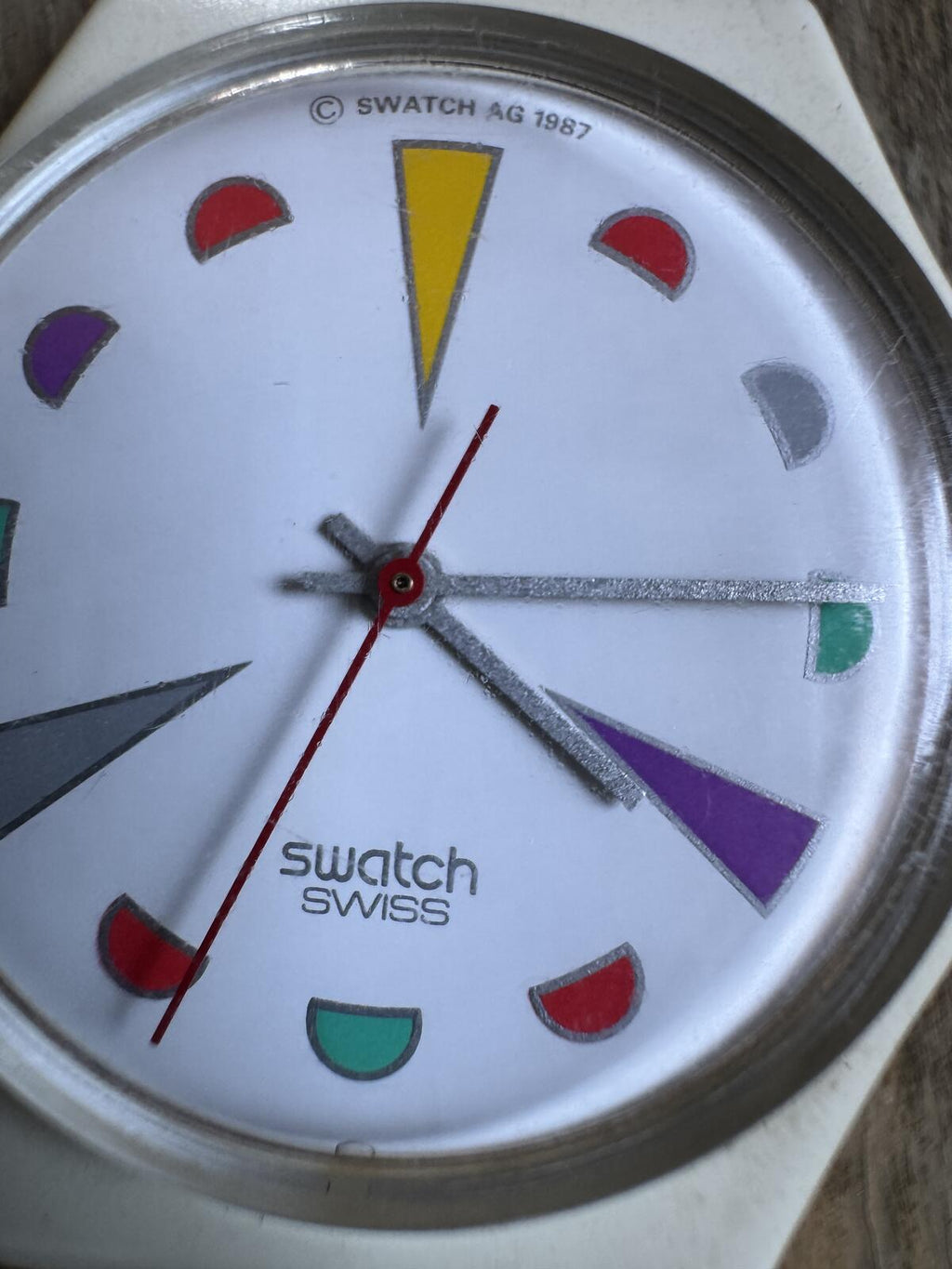 Swatch Tutti Frutti GW109