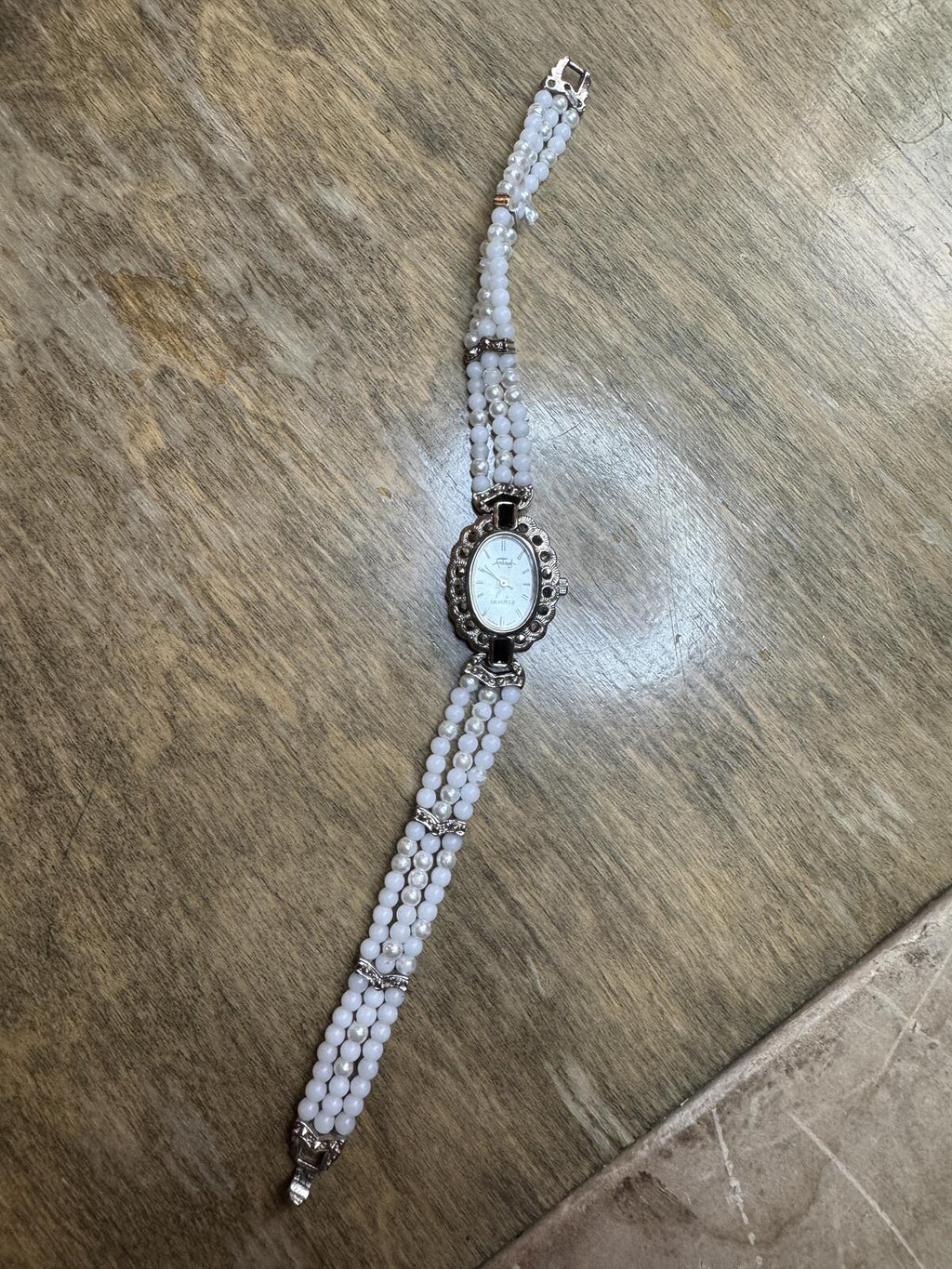 Faberge Ladies Watch with faux pearl bracelet