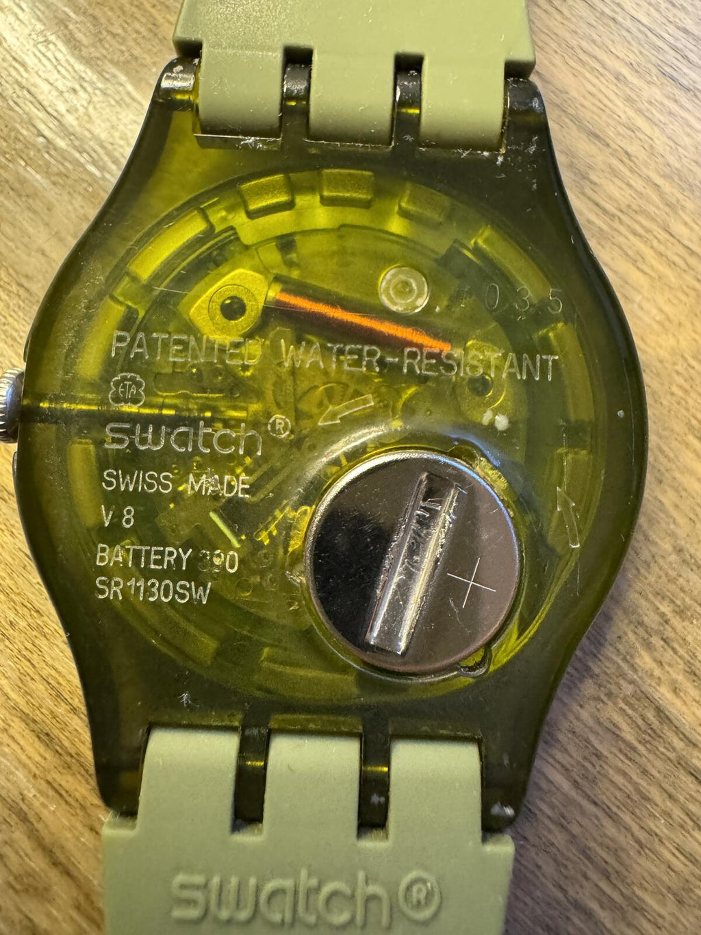 Swatch Olive Rebel SUOG700