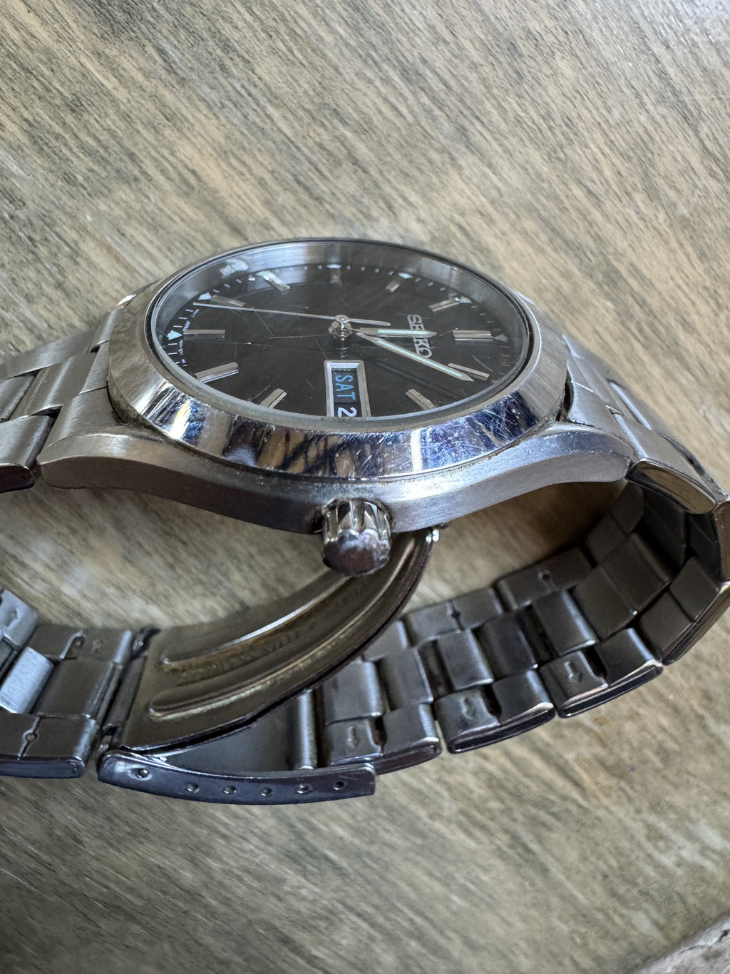 SEIKO Quartz Black Dial 7N43-9070