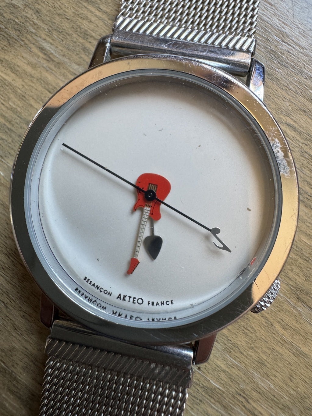 Akteo French-made Guitar Watch