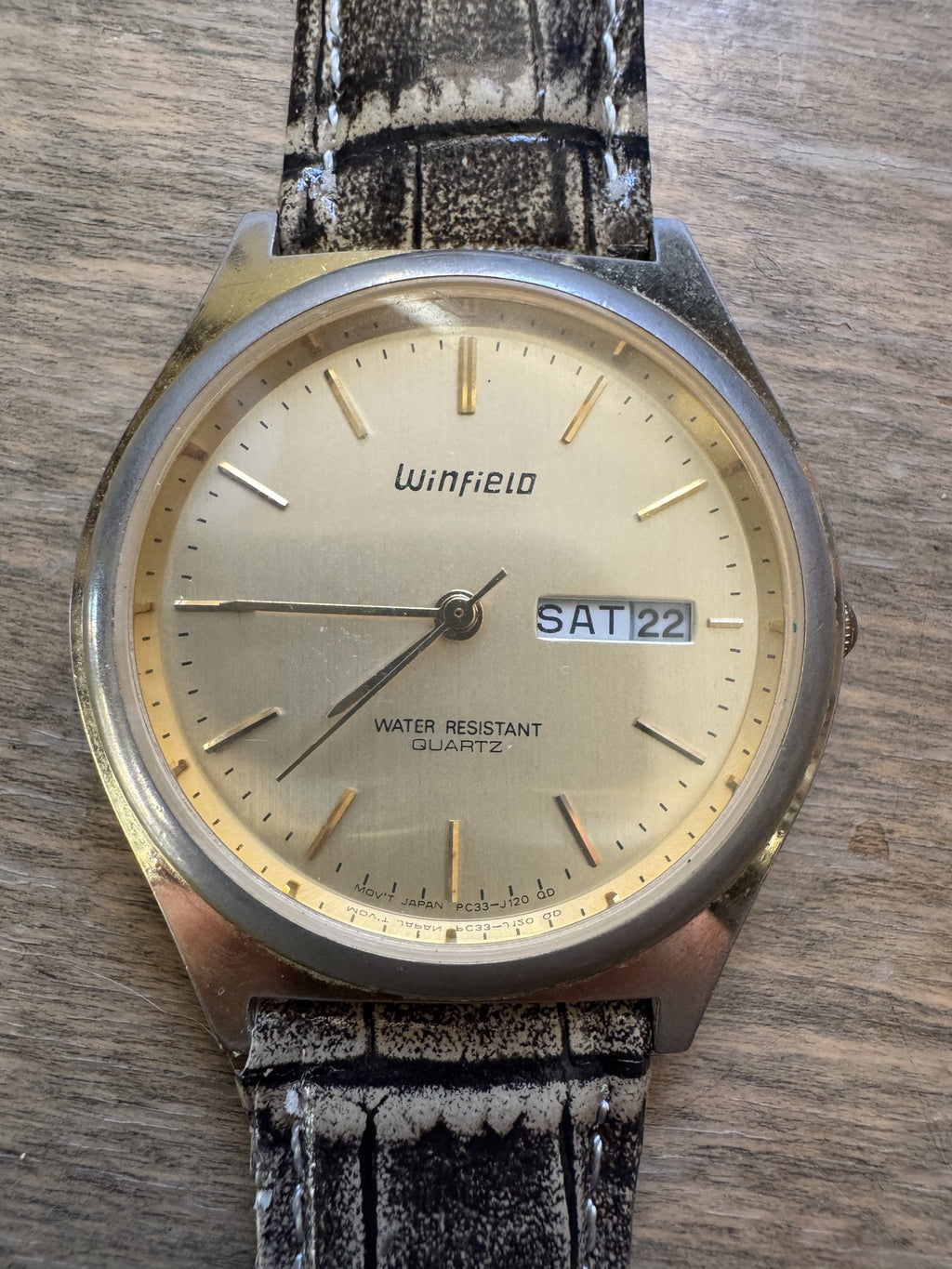 Vintage Winfield Day/Date Watch