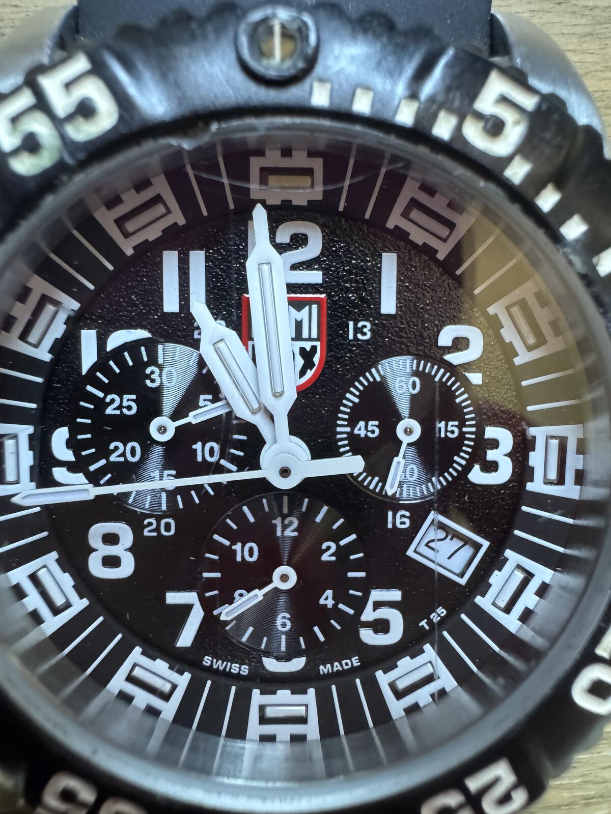 Luminox Navy SEAL Series 3180 Swiss Quartz Chronograph Dive Watch 200M