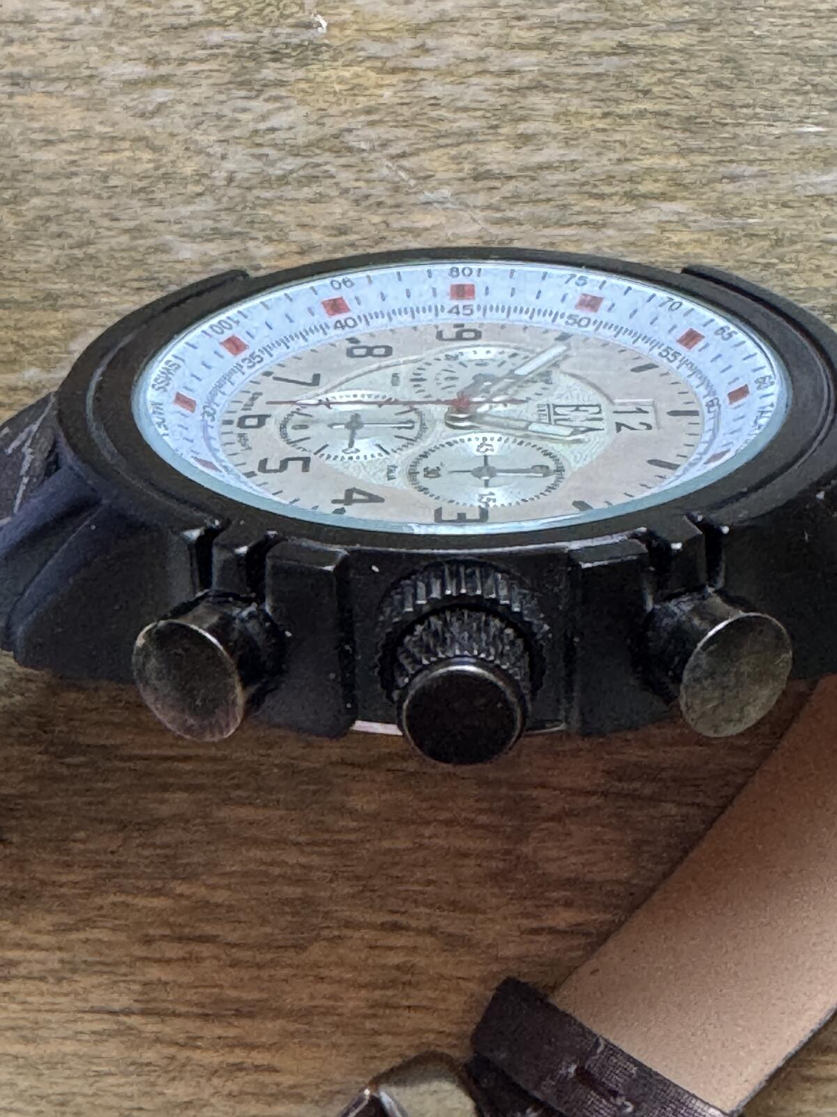 EA Orologio Oversized Chronograph Style Watch