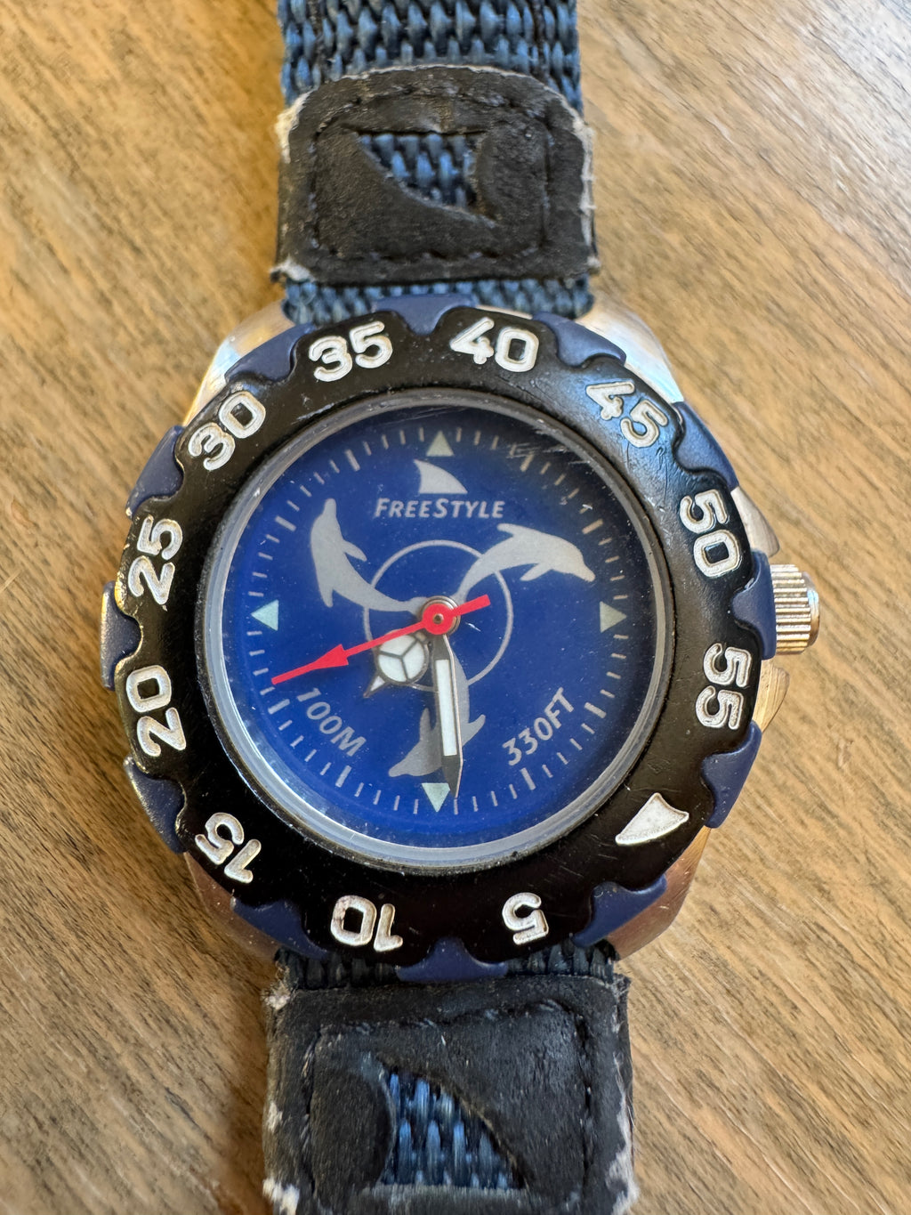 Freestyle Women's Dolphin Dial Quartz Watch 32mm Blue
