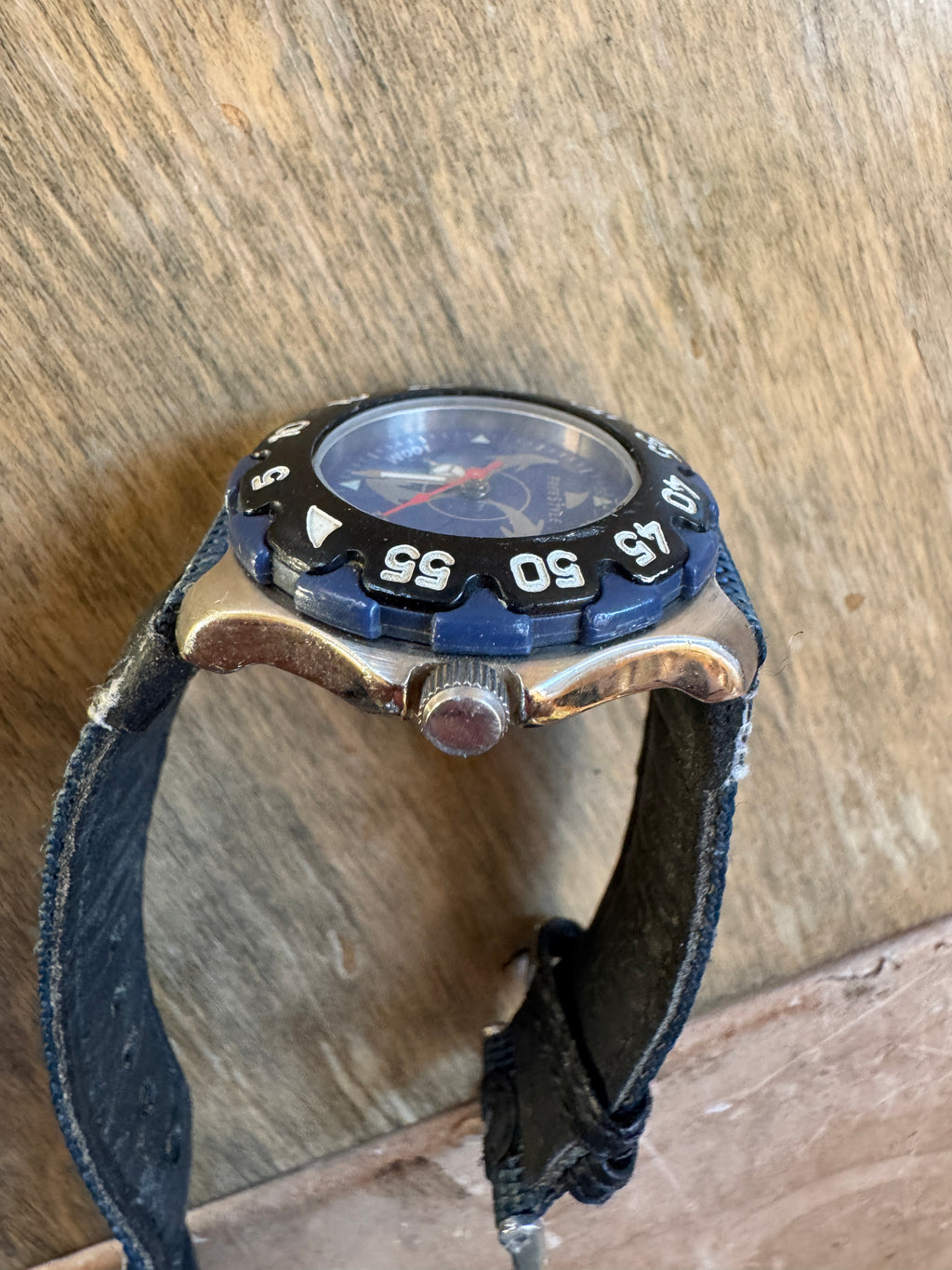 Freestyle Women's Dolphin Dial Quartz Watch 32mm Blue