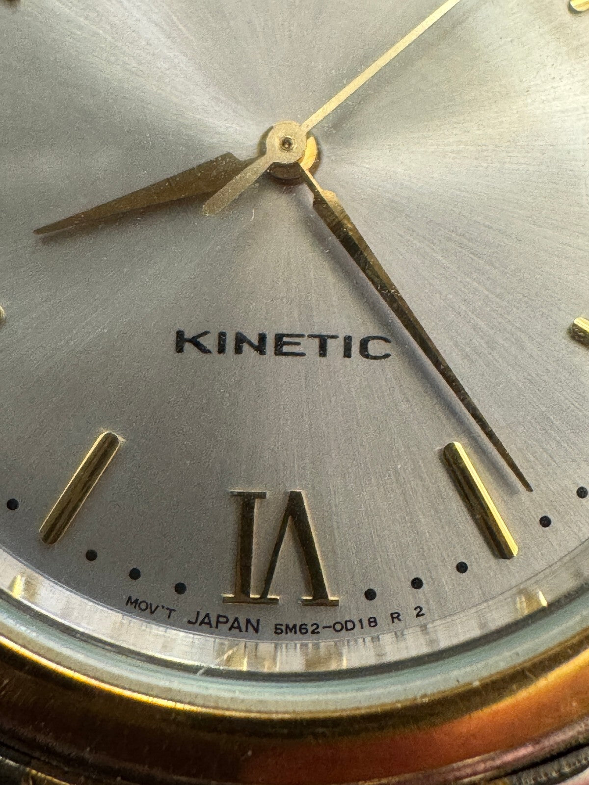 Vintage Seiko Kinetic 5M62-0B20 Two-Tone Silver Dial Date Men’s Watch