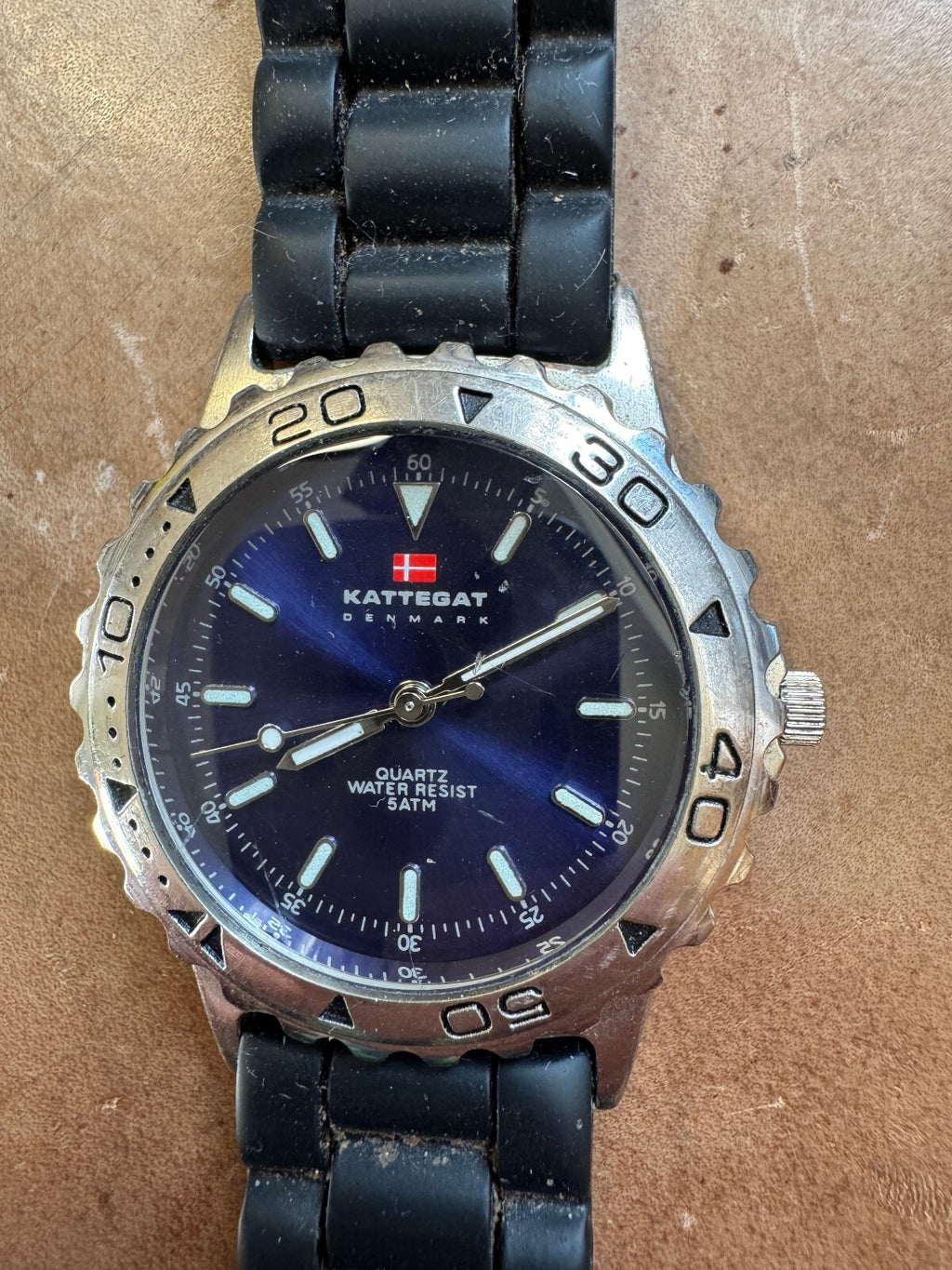 Vintage Kattegat Denmark by Skagen Quartz Watch – Blue Dial – 5 ATM – Luminous