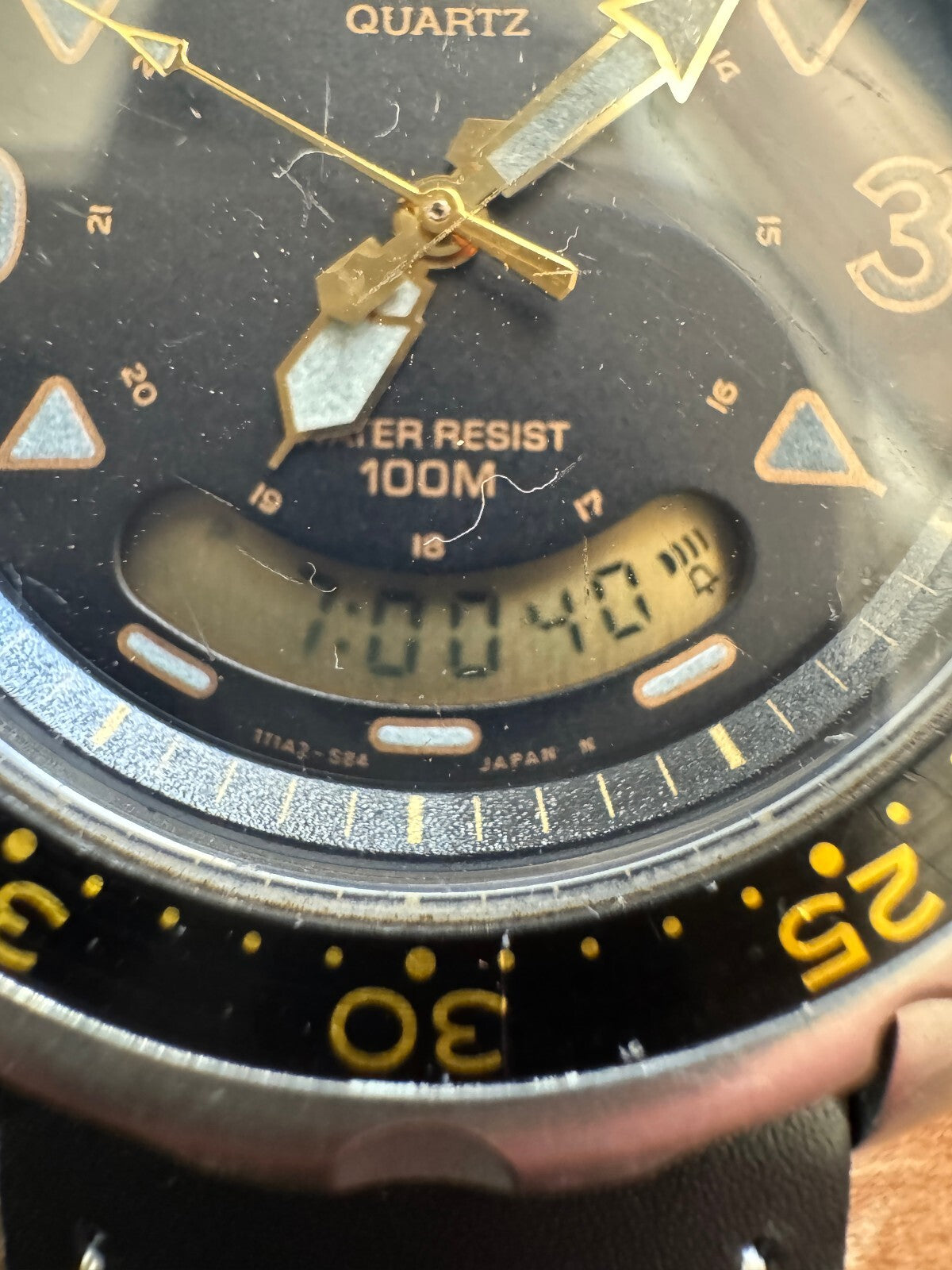 Vintage Casio AD-520 Ana-Digi Diver Watch – "Smiley" – Alarm Chronograph