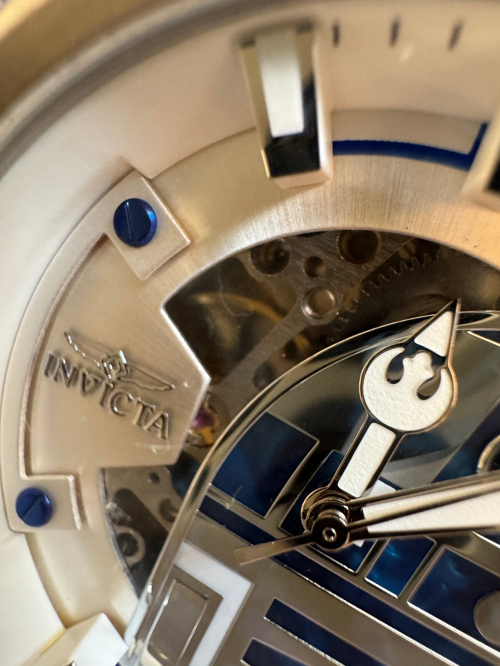 Invicta Star Wars R2-D2 Limited Edition Automatic Watch Model 26553 – Serviced