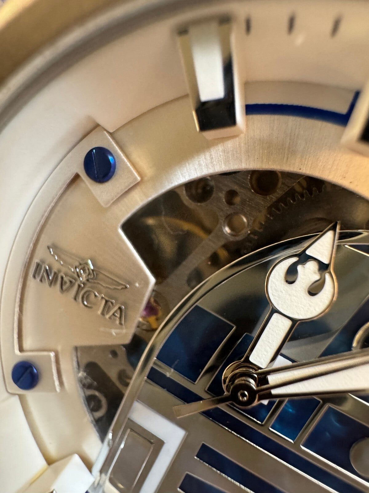 Invicta Star Wars R2-D2 Limited Edition Automatic Watch Model 26553 – Serviced