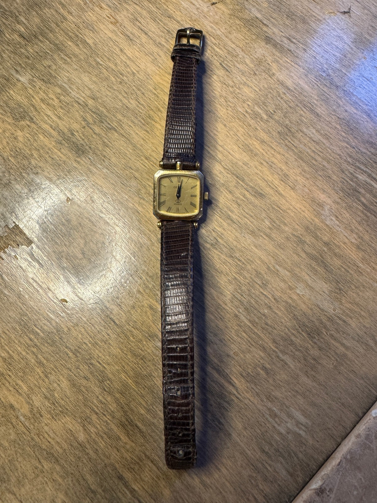 Vintage Gucci 3.84 Swiss Quartz Women's Watch – Swiss Made – For Restoration