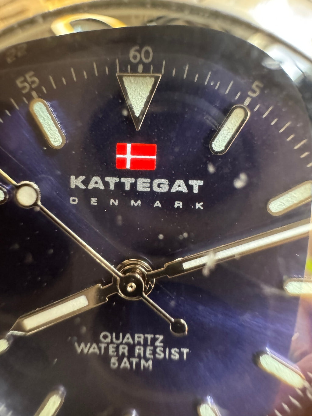 Vintage Kattegat Denmark by Skagen Quartz Watch – Blue Dial – 5 ATM – Luminous