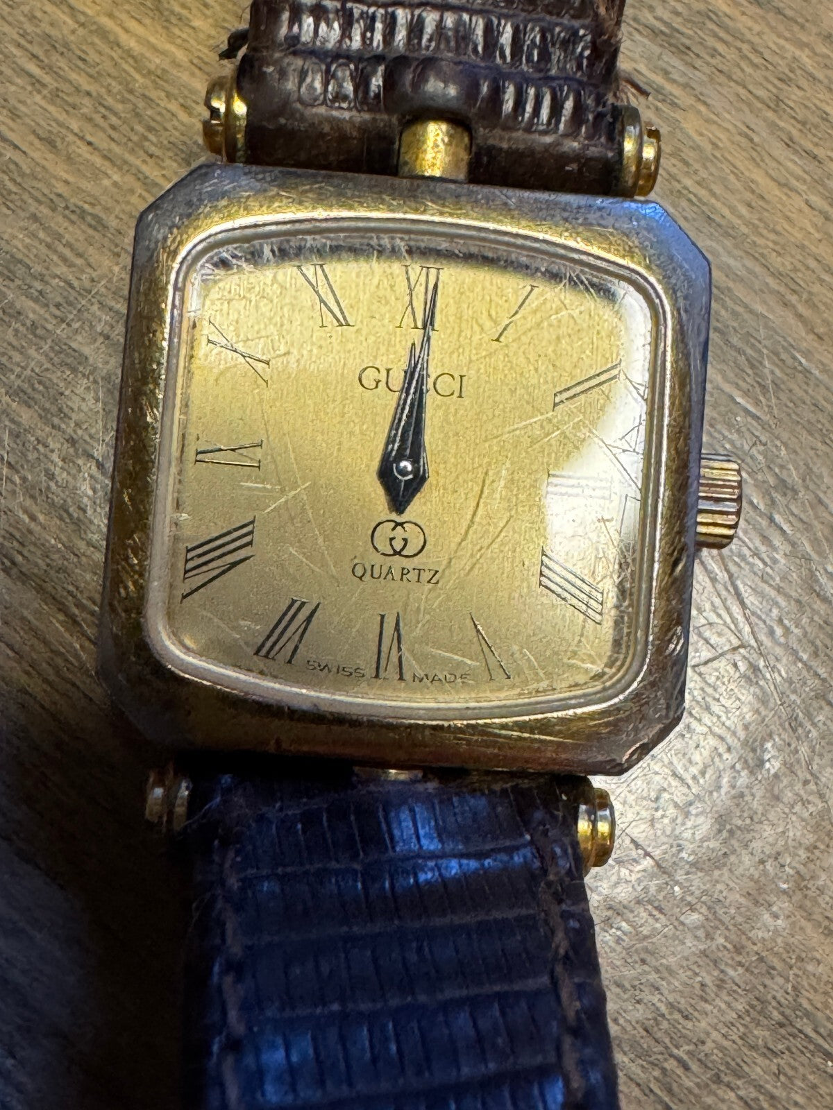 Vintage Gucci 3.84 Swiss Quartz Women's Watch – Swiss Made – For Restoration