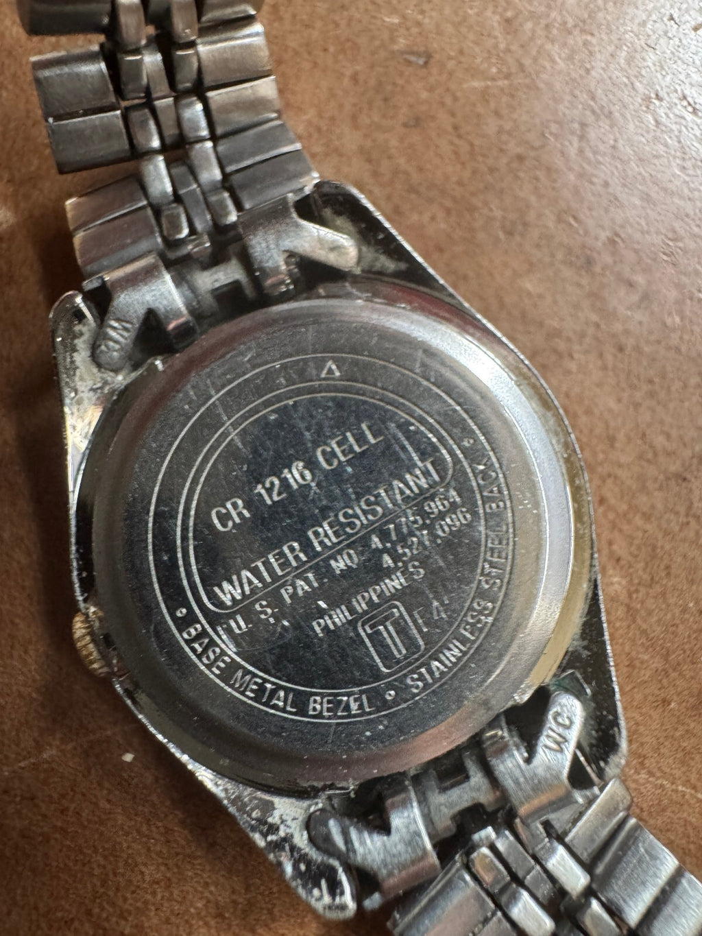 Vintage Timex Acqua Indiglo Quartz Two-Tone Watch – Date