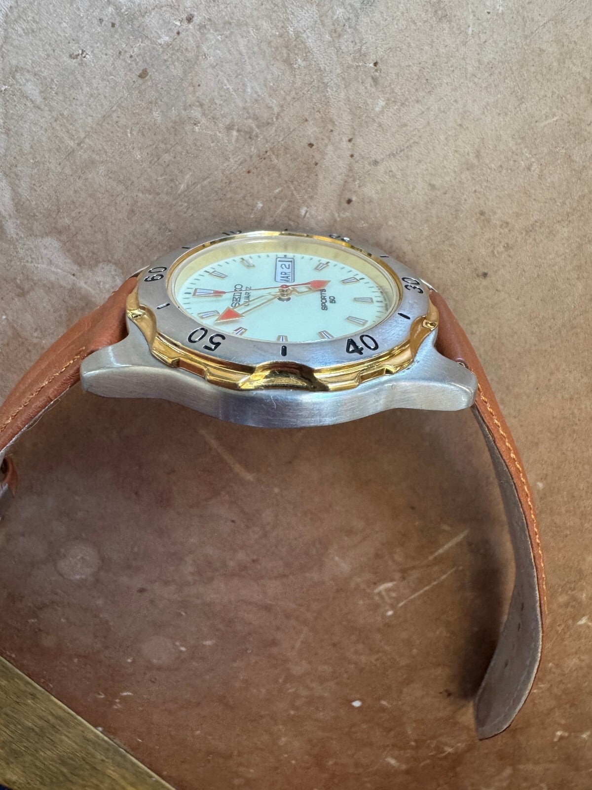 Vintage Seiko Sports 50 Quartz – Full Lume Dial – 7N43-7B40