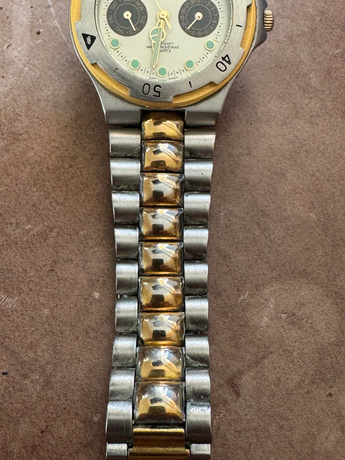 Vintage Gruen Sport 293-VX36 Quartz Two-Tone Calendar Watch 100FT WR