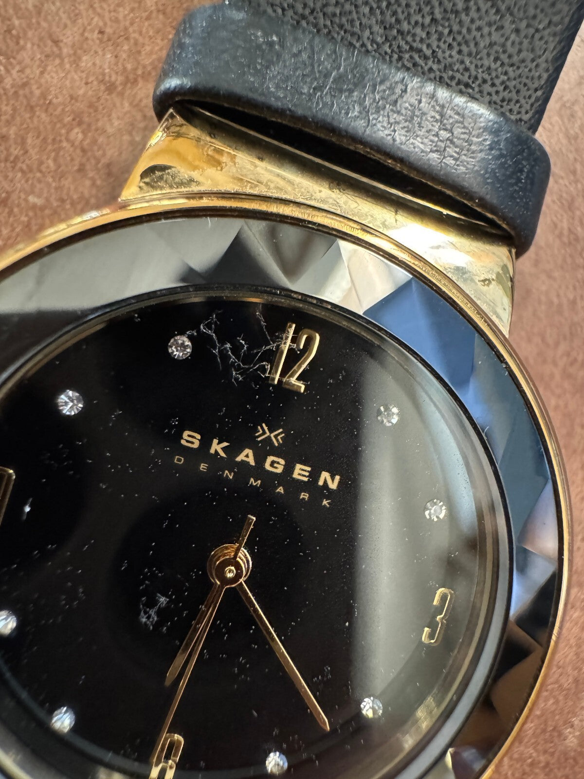 Skagen Denmark SKW2222 Women's Watch – Black Dial – Gold Tone – Crystal Accents