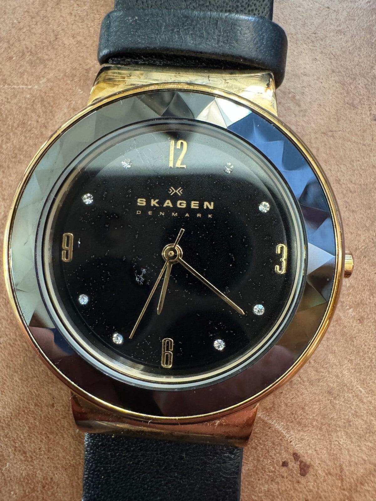 Skagen Denmark SKW2222 Women's Watch – Black Dial – Gold Tone – Crystal Accents